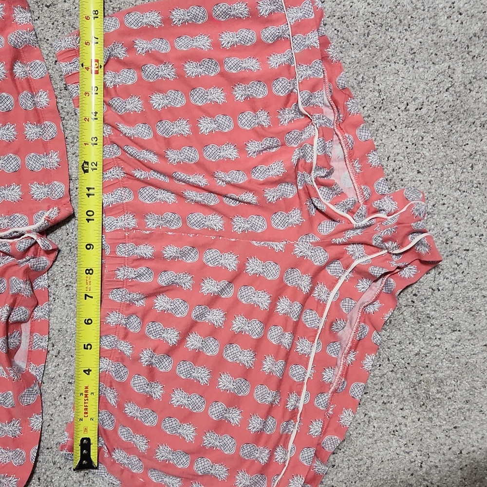 Anthropologie Coral Pineapple Short Sleeve/Shorts PJ Set in Size Large - Picture 4 of 14